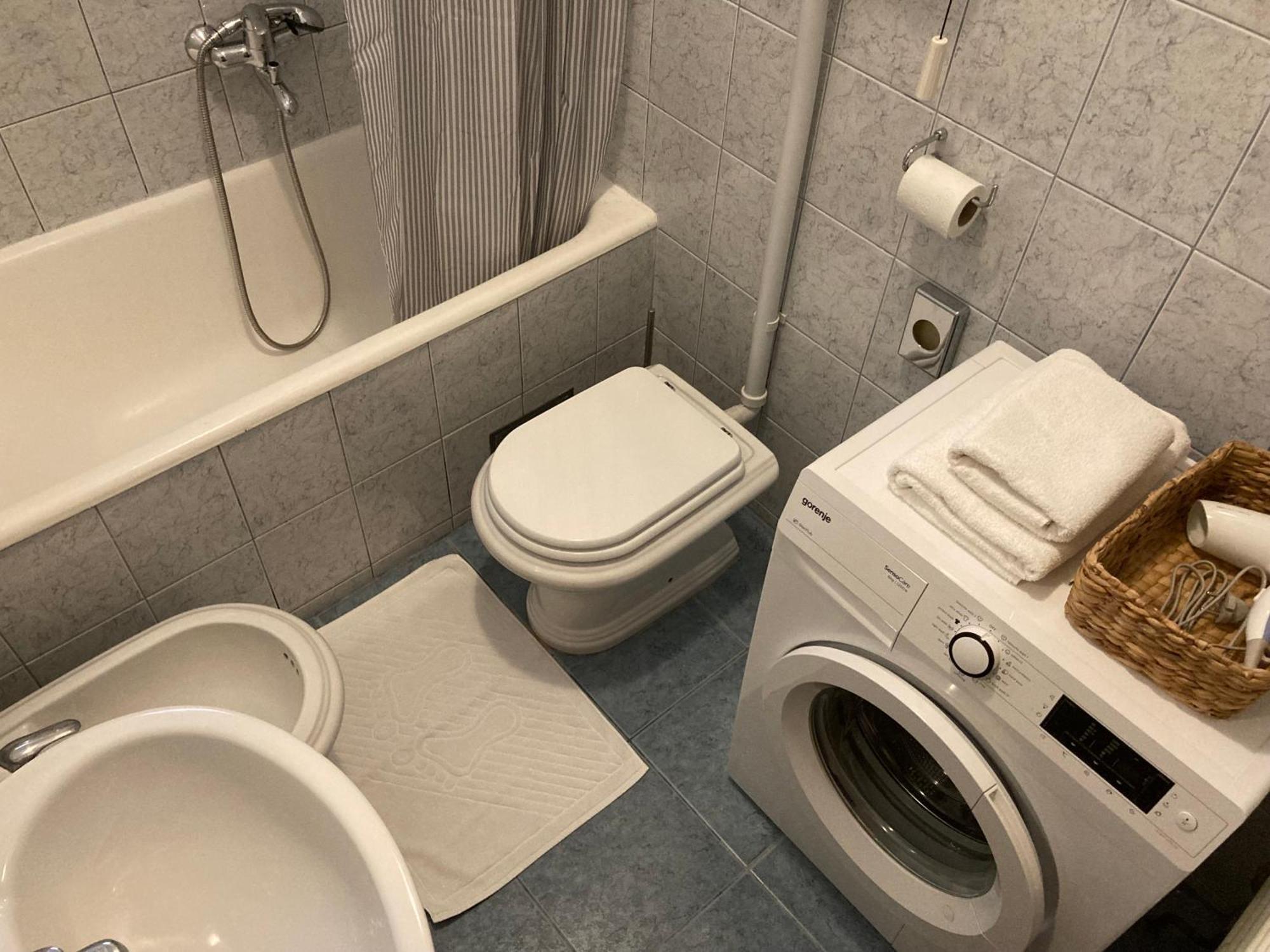 Deranja Apartament *